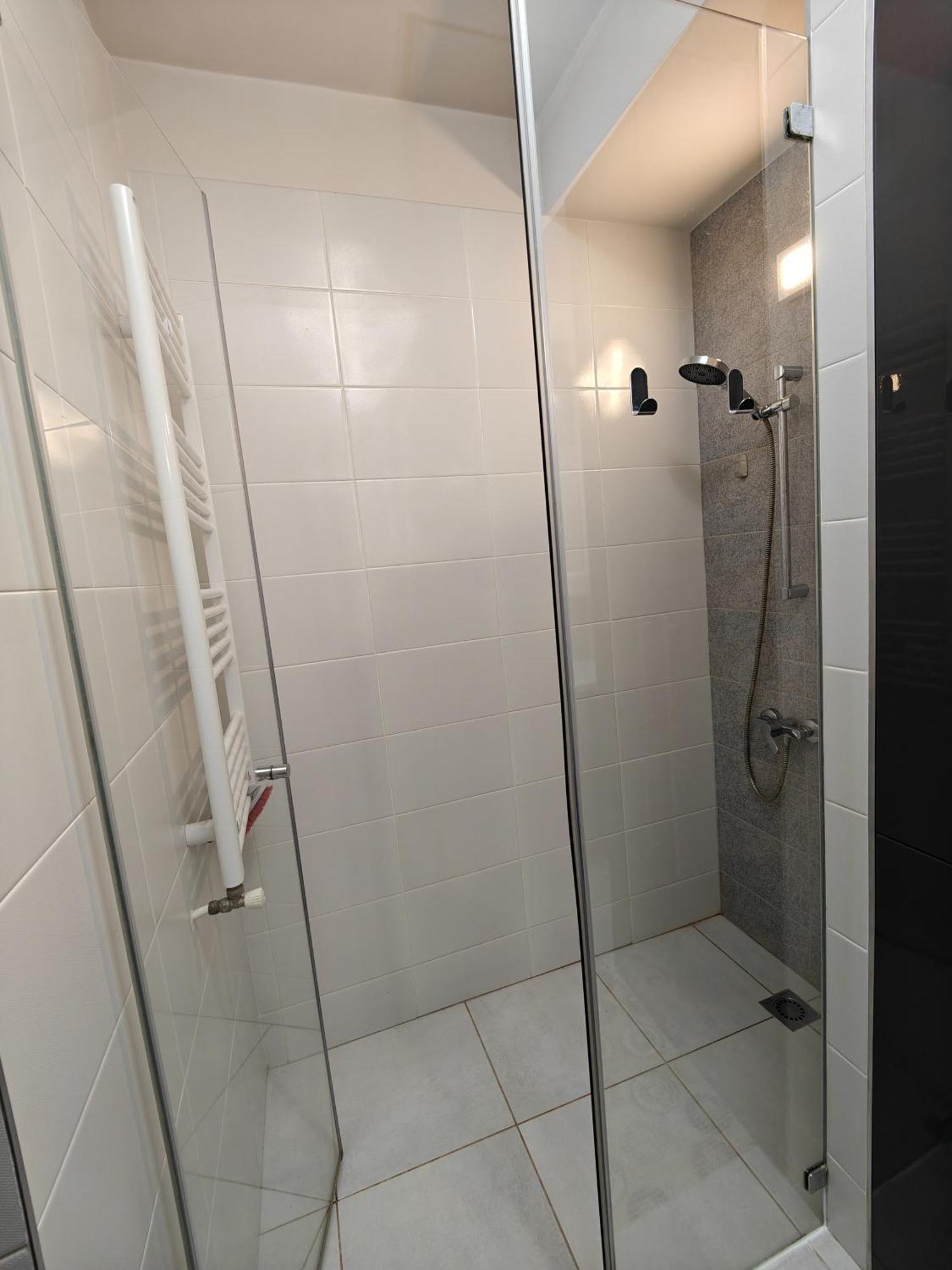 Park Lake Near Iulius Mall, Wi-Fi, Walk-In Showe Cluj-Napoca Luaran gambar